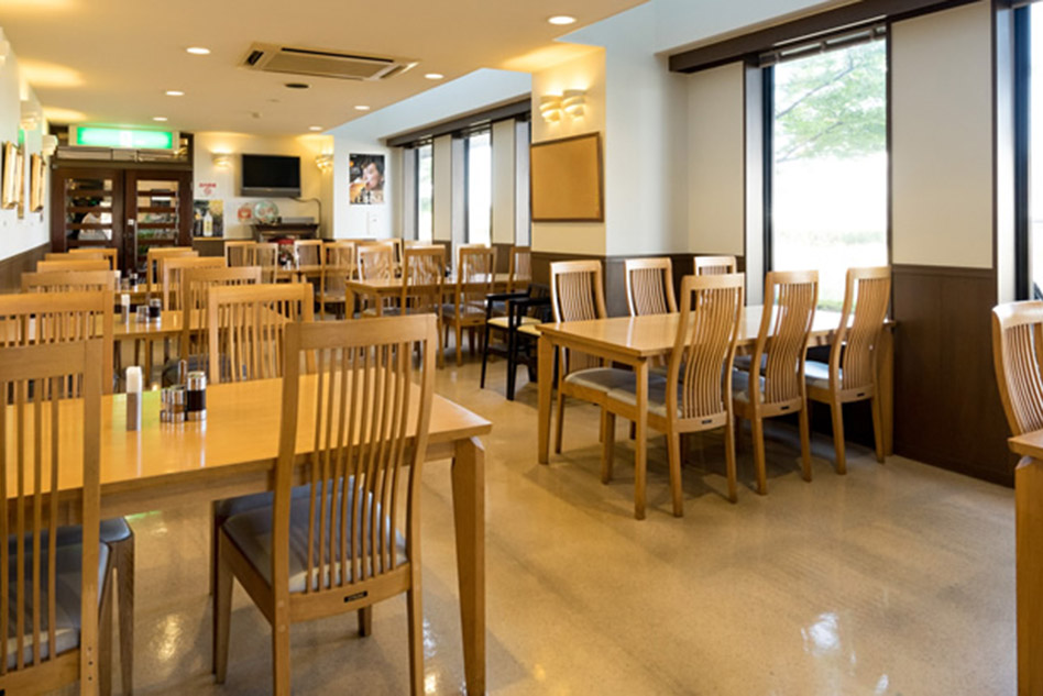 「レストラン最上川」